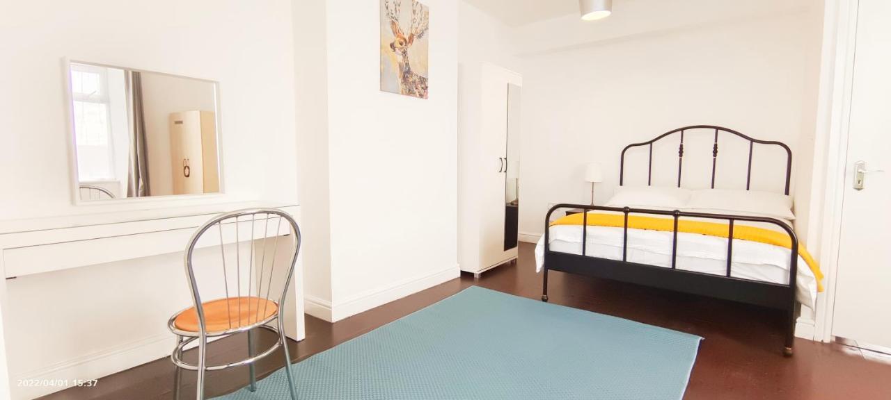 Acacia Flat 189 In Wembley Apartment Лондон Екстериор снимка