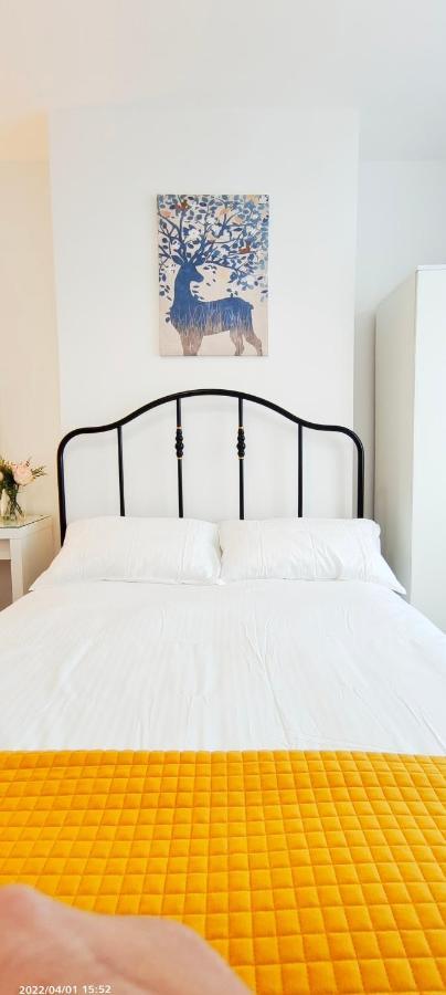 Acacia Flat 189 In Wembley Apartment Лондон Екстериор снимка