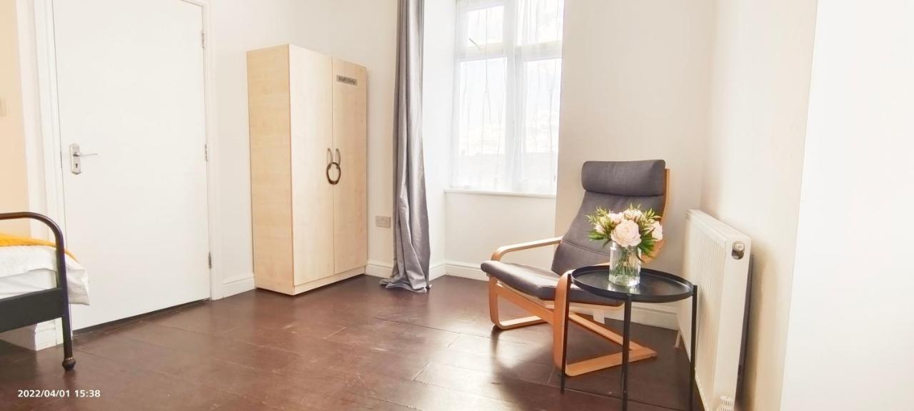 Acacia Flat 189 In Wembley Apartment Лондон Екстериор снимка