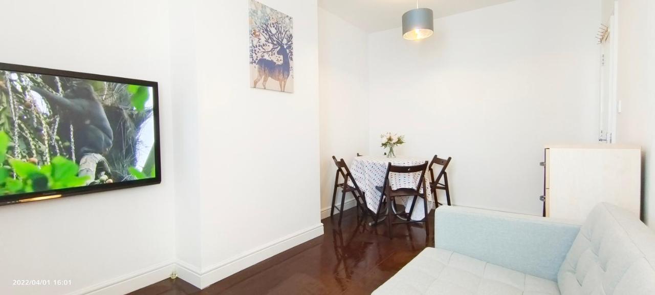 Acacia Flat 189 In Wembley Apartment Лондон Екстериор снимка