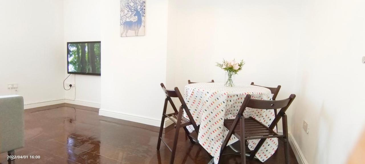 Acacia Flat 189 In Wembley Apartment Лондон Екстериор снимка