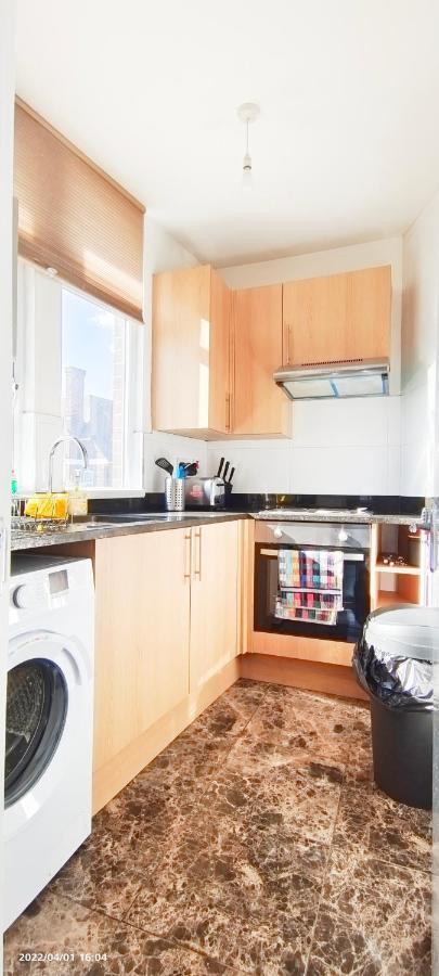 Acacia Flat 189 In Wembley Apartment Лондон Екстериор снимка