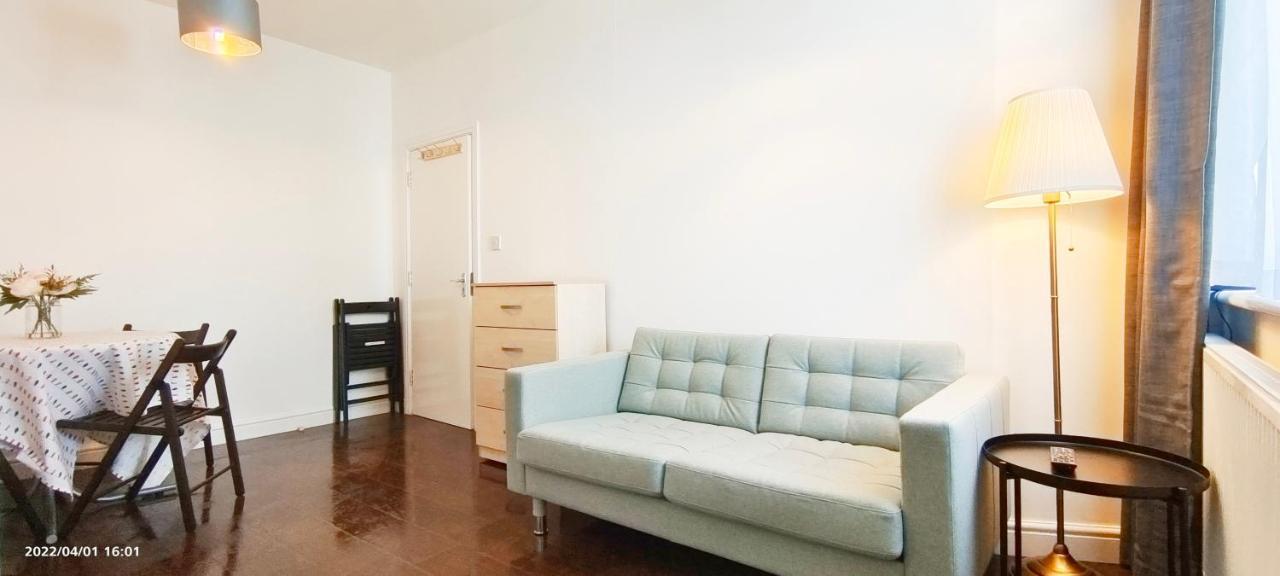 Acacia Flat 189 In Wembley Apartment Лондон Екстериор снимка